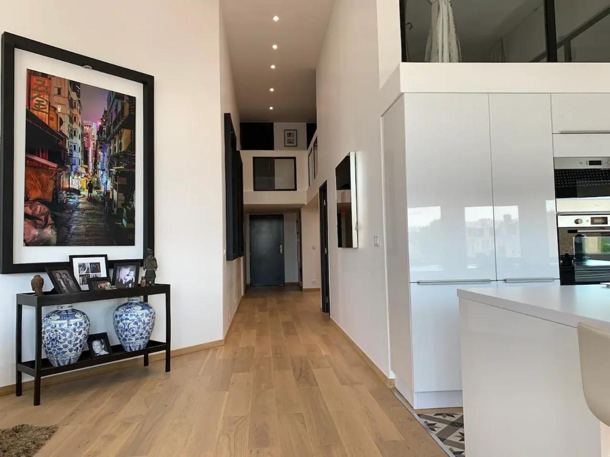 Ferienwohnung Loft Des Sacres - Vue Unique Sur La Cathedrale Reims Exterior foto